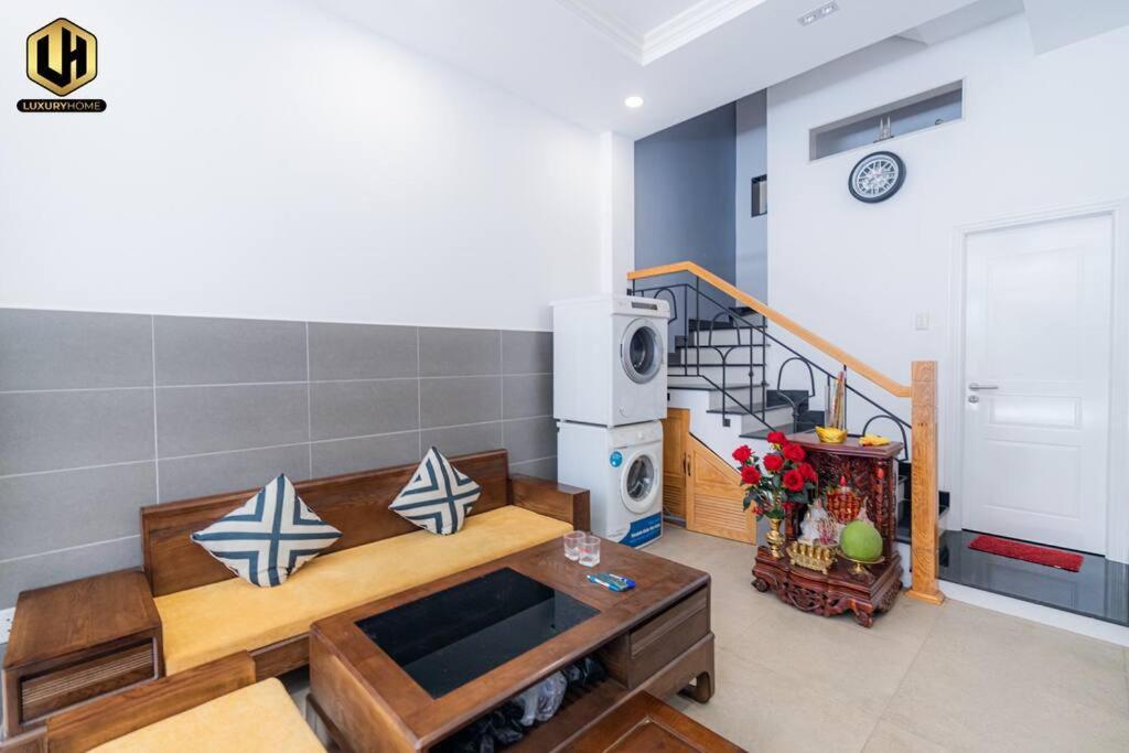 Luxury Home Sai Gon 2 Ho Chi Minh City Exterior photo